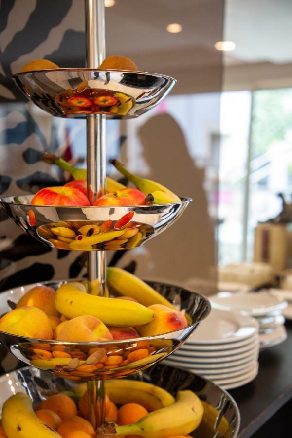 Hotel Mermoz Toulouse Eksteriør billede